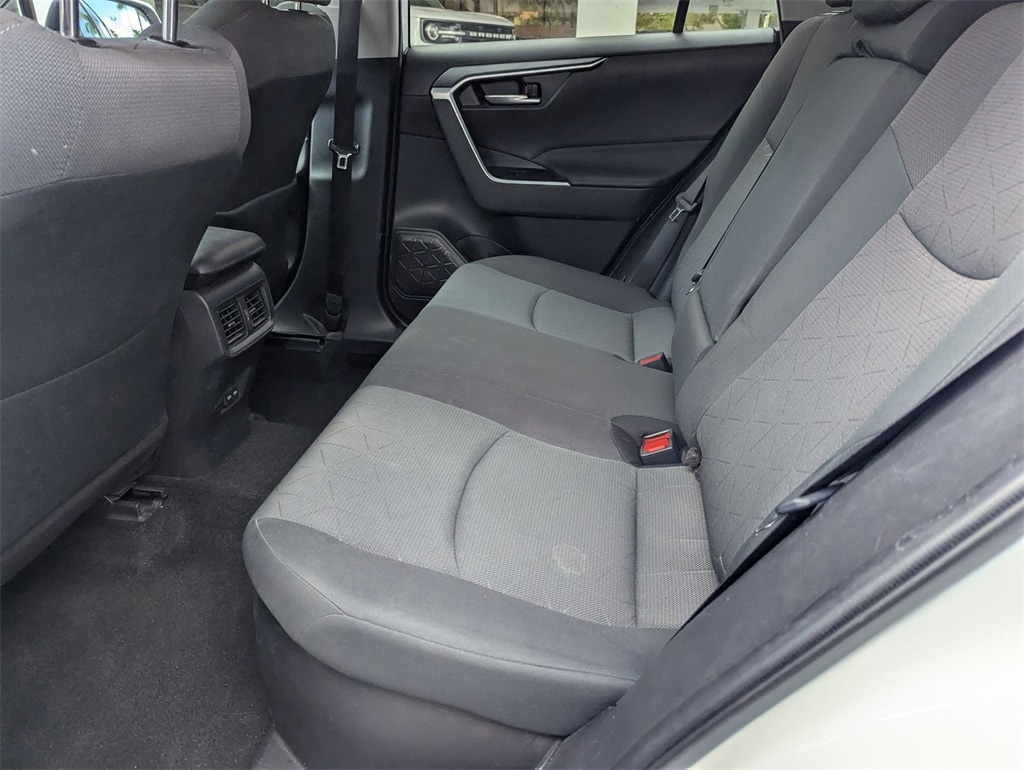 Thumbnail: 2024 Toyota RAV4 - 24