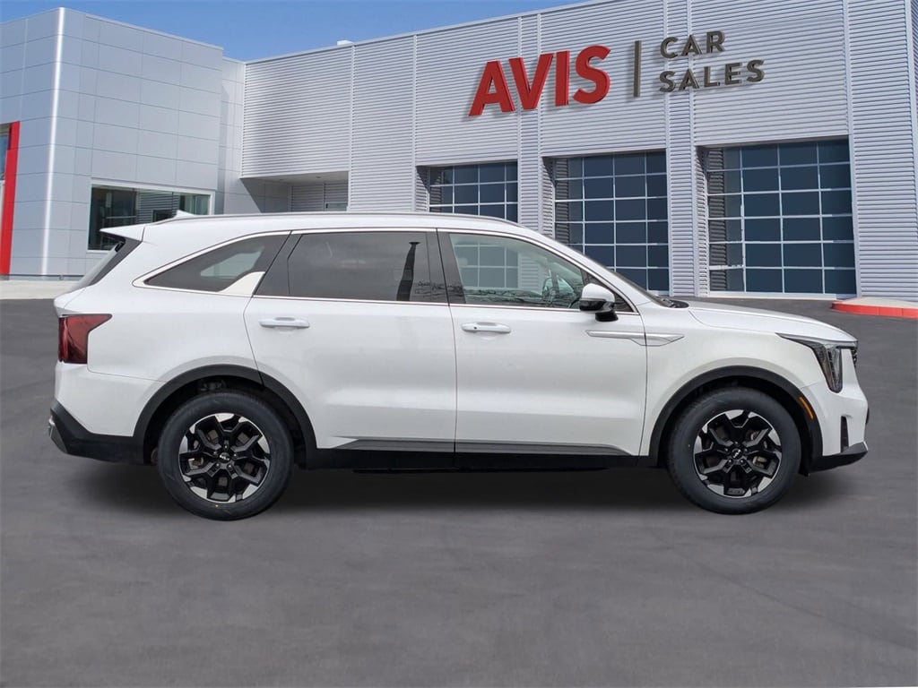 Thumbnail: 2024 Kia Sorento - 9