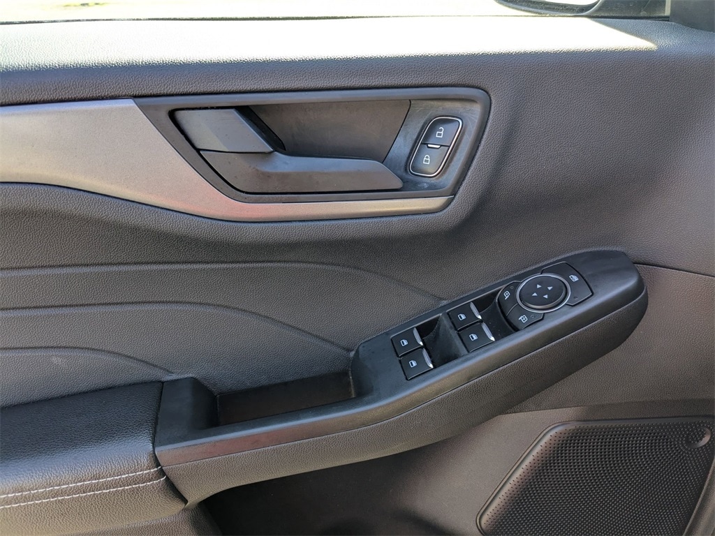 Thumbnail: 2024 Ford Escape - 14