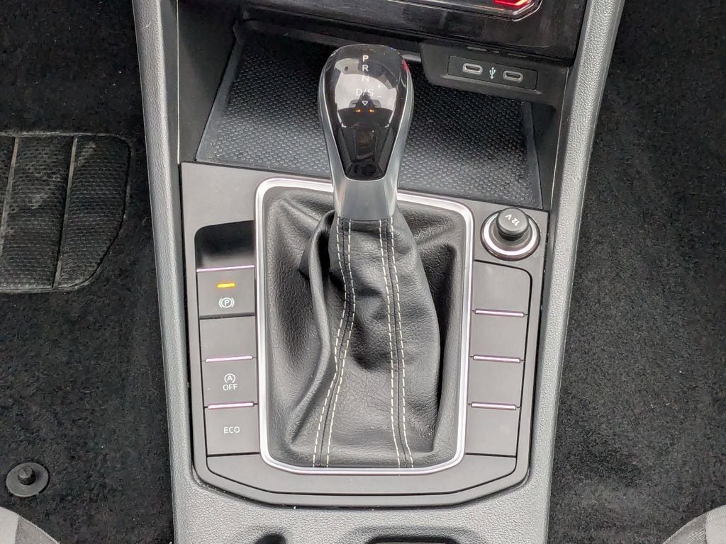 Thumbnail: 2025 Volkswagen Jetta - 25