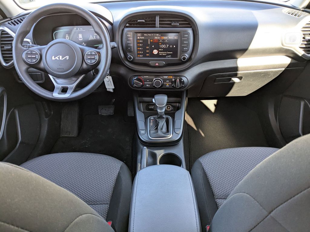 Thumbnail: 2024 Kia Soul - 30