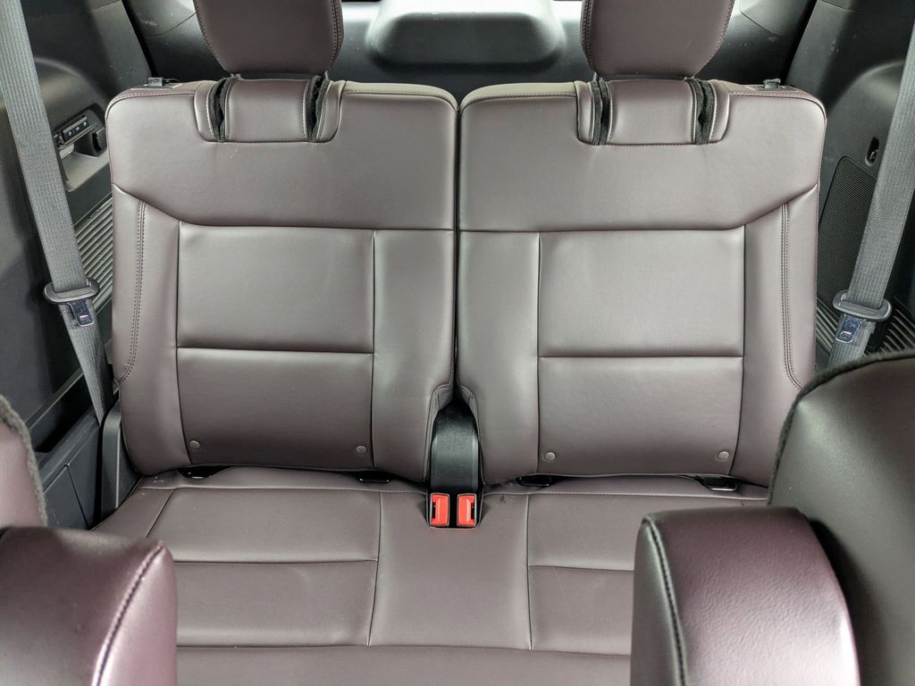 Thumbnail: 2025 Ford Explorer - 28