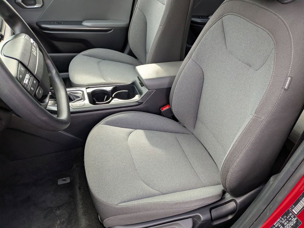 Thumbnail: 2025 Kia K4 - 14