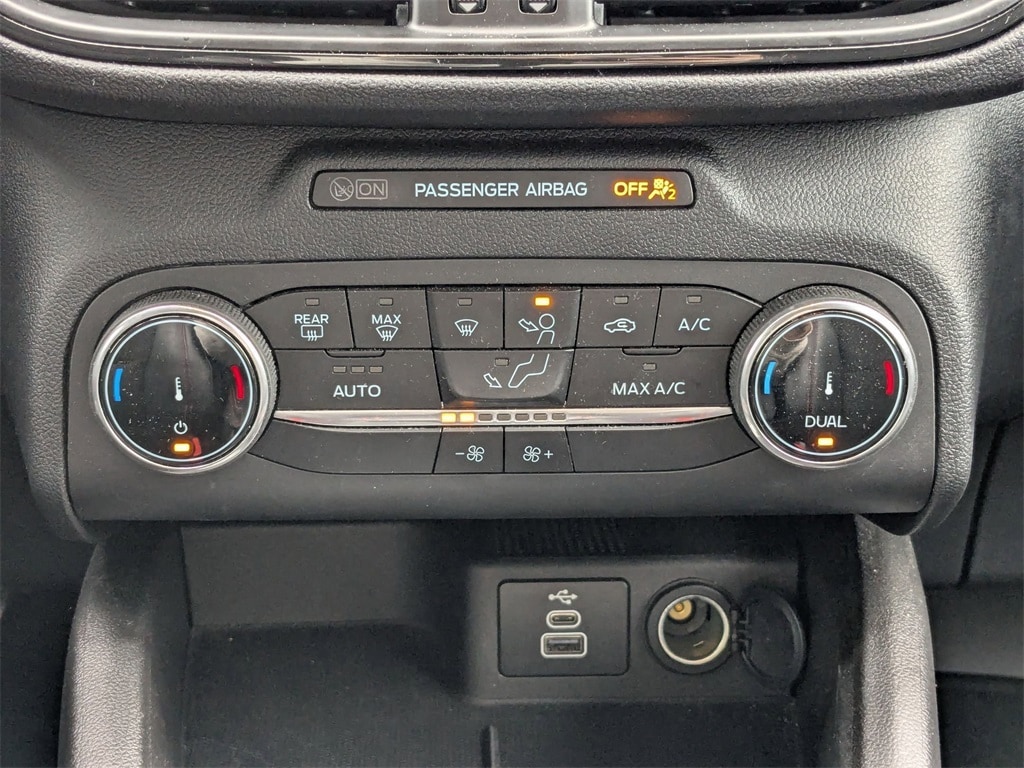 Thumbnail: 2025 Ford Escape - 28