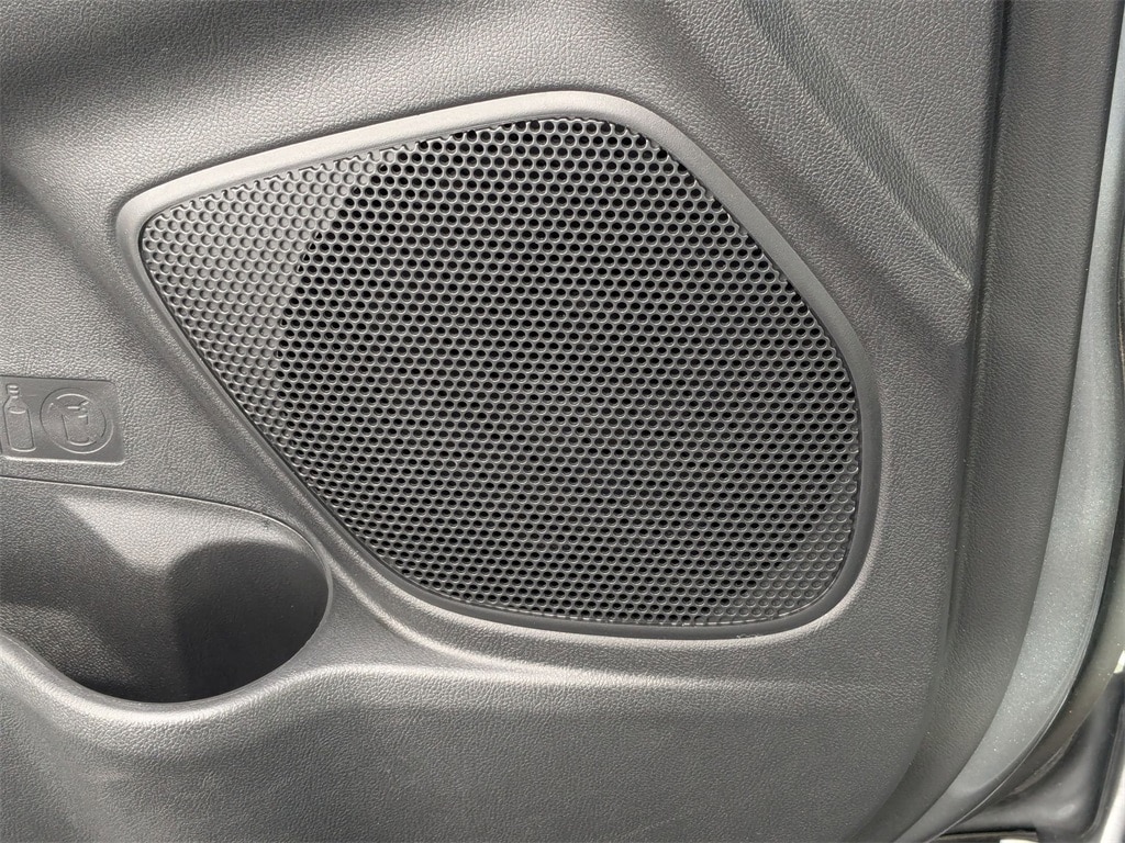 Thumbnail: 2025 Mitsubishi Outlander Sport - 15