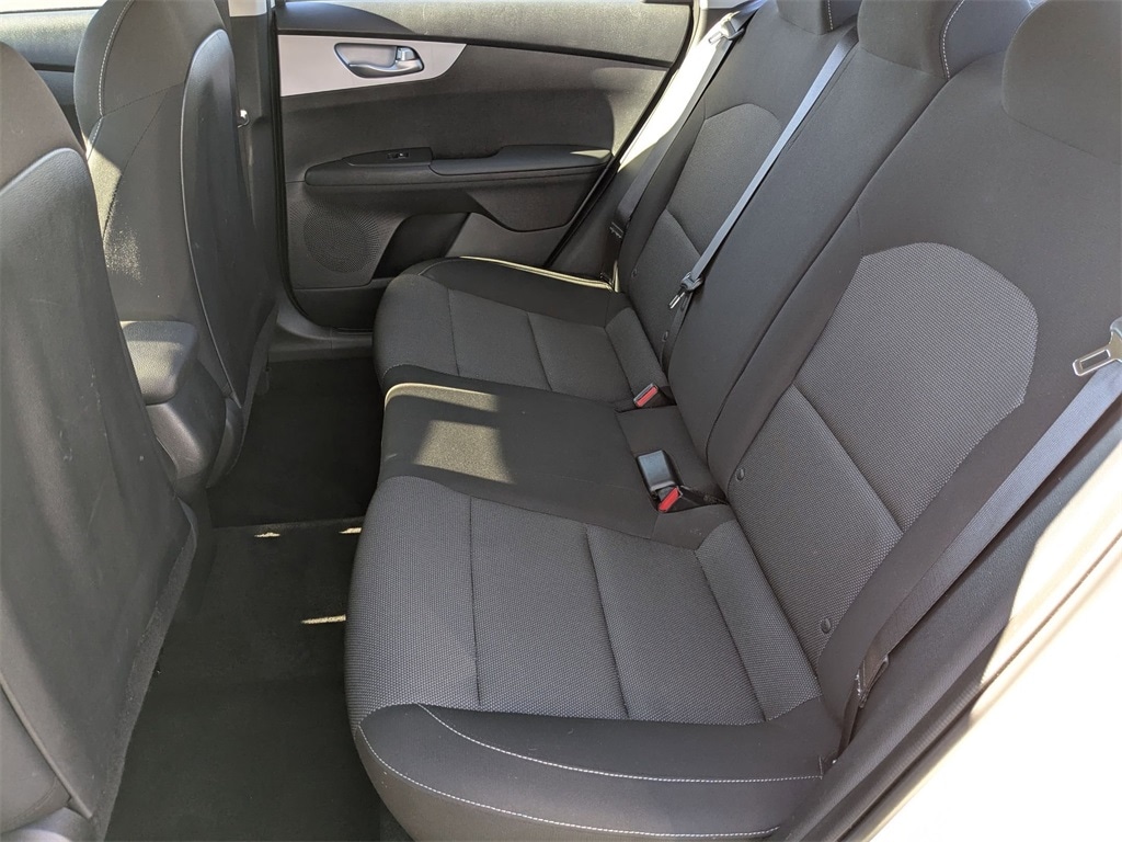 Thumbnail: 2024 Kia Forte - 25