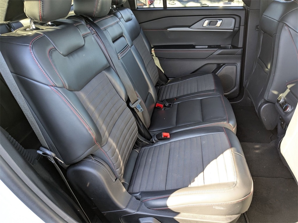 Thumbnail: 2025 Ford Explorer - 36