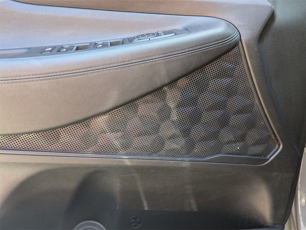 Thumbnail: 2023 Hyundai Santa Fe - 12
