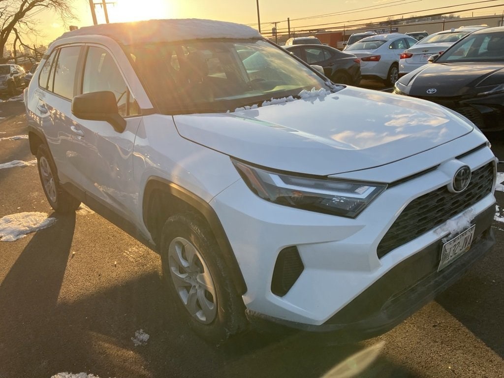 Thumbnail: 2024 Toyota RAV4 - 2