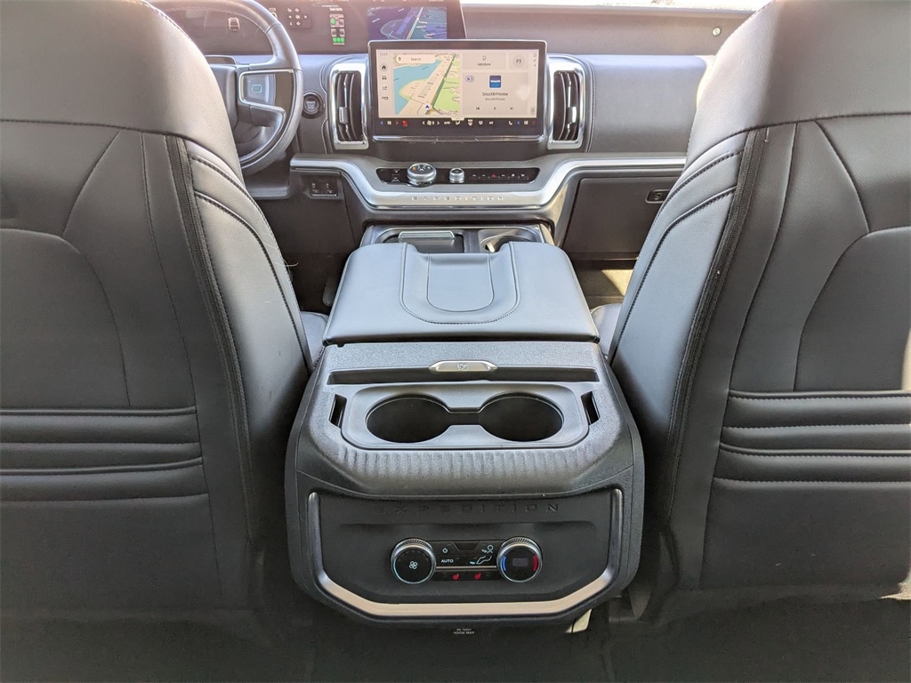 Thumbnail: 2025 Ford Expedition MAX - 31