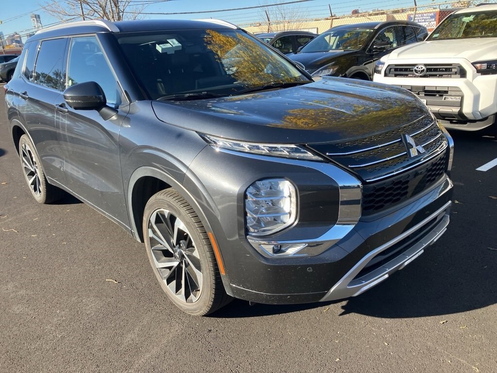 Certified 2024 Mitsubishi Outlander SEL SUV