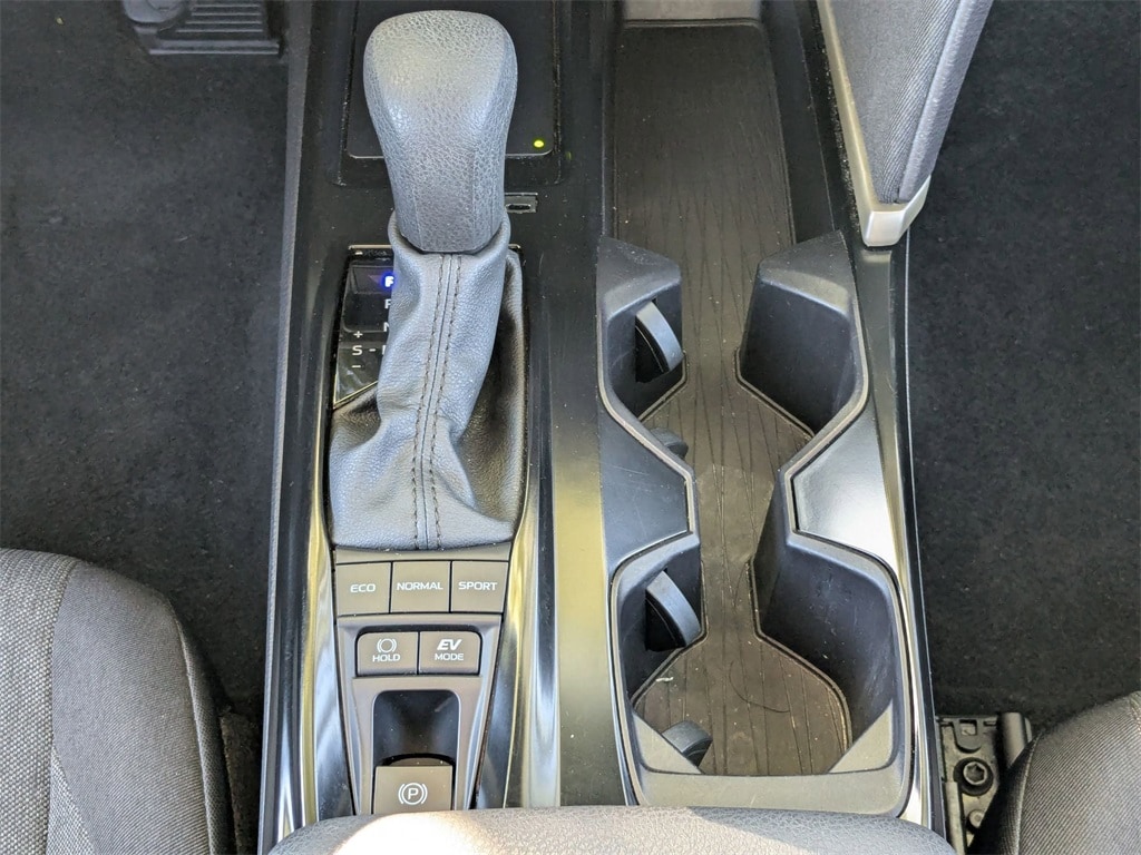 Thumbnail: 2025 Toyota Camry - 26