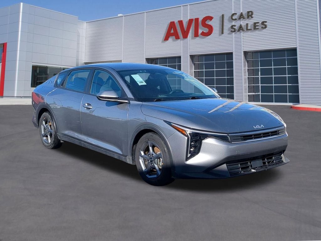 Thumbnail: 2025 Kia K4 - 3