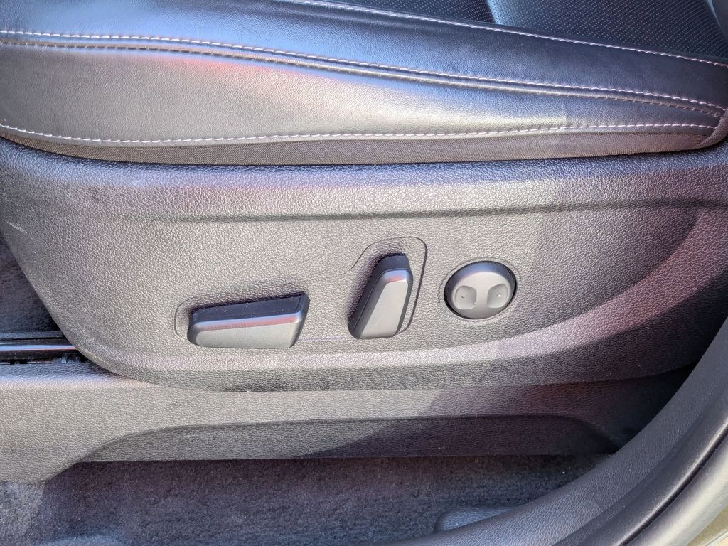 Thumbnail: 2025 Kia Telluride - 14