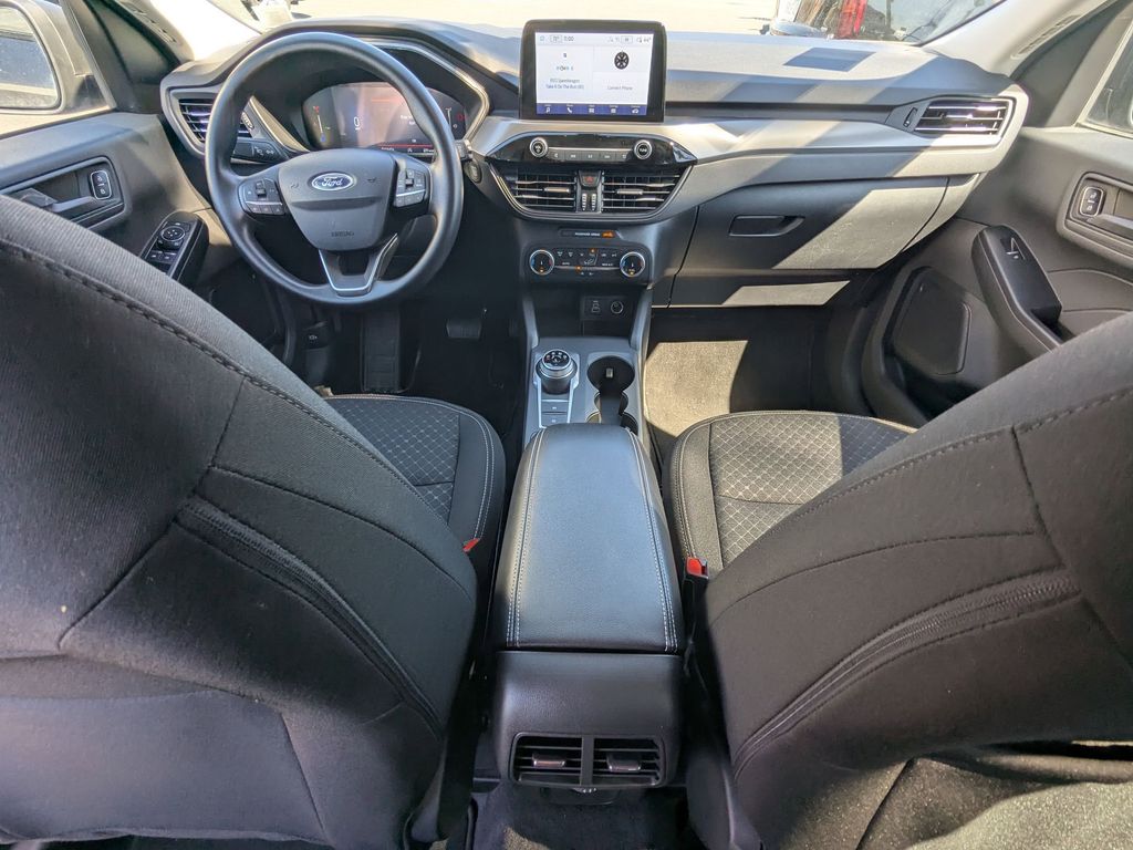 Thumbnail: 2025 Ford Escape - 25