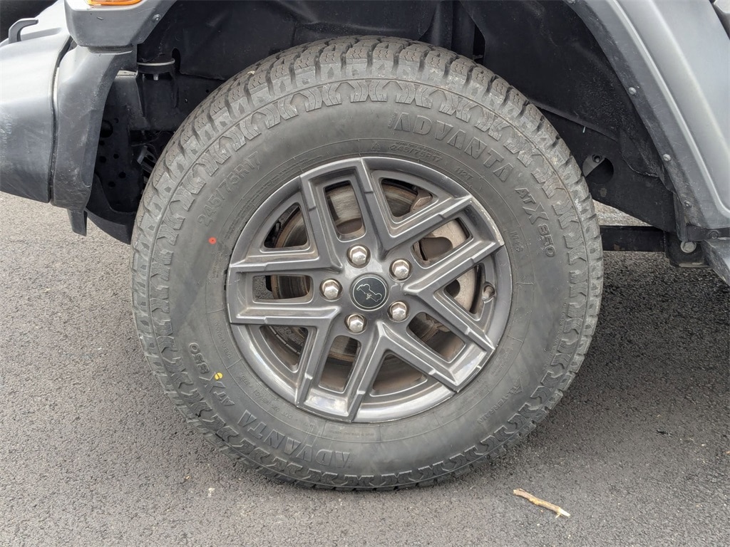 Thumbnail: 2024 Jeep Wrangler - 11