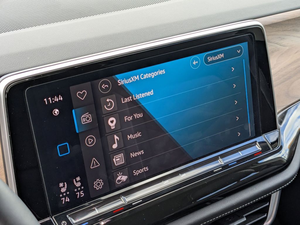 Thumbnail: 2025 Volkswagen Atlas - 21