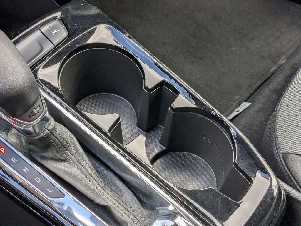 Thumbnail: 2025 Chevrolet Trax - 23