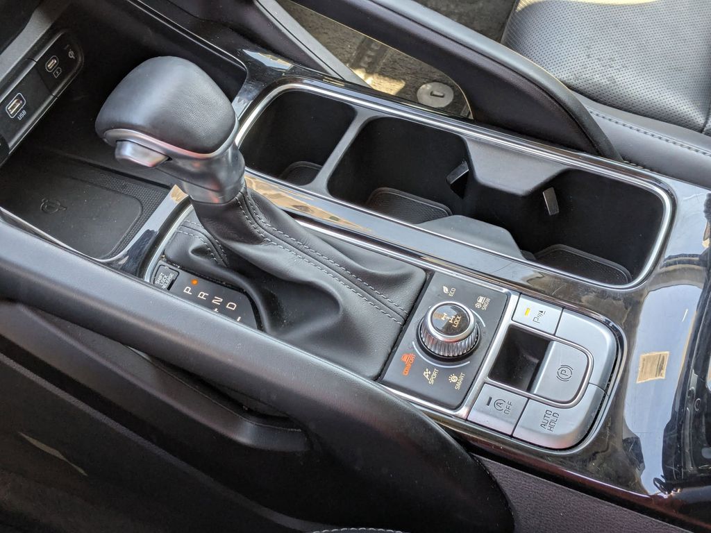 Thumbnail: 2025 Kia Telluride - 24