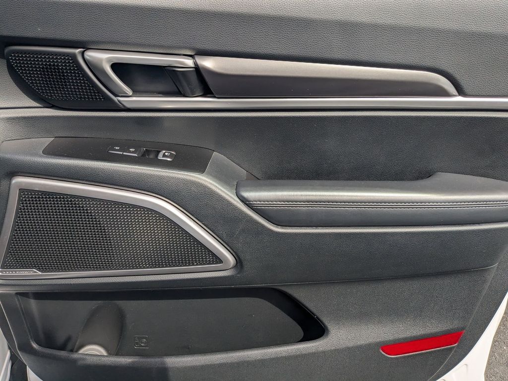 Thumbnail: 2025 Kia Telluride - 32