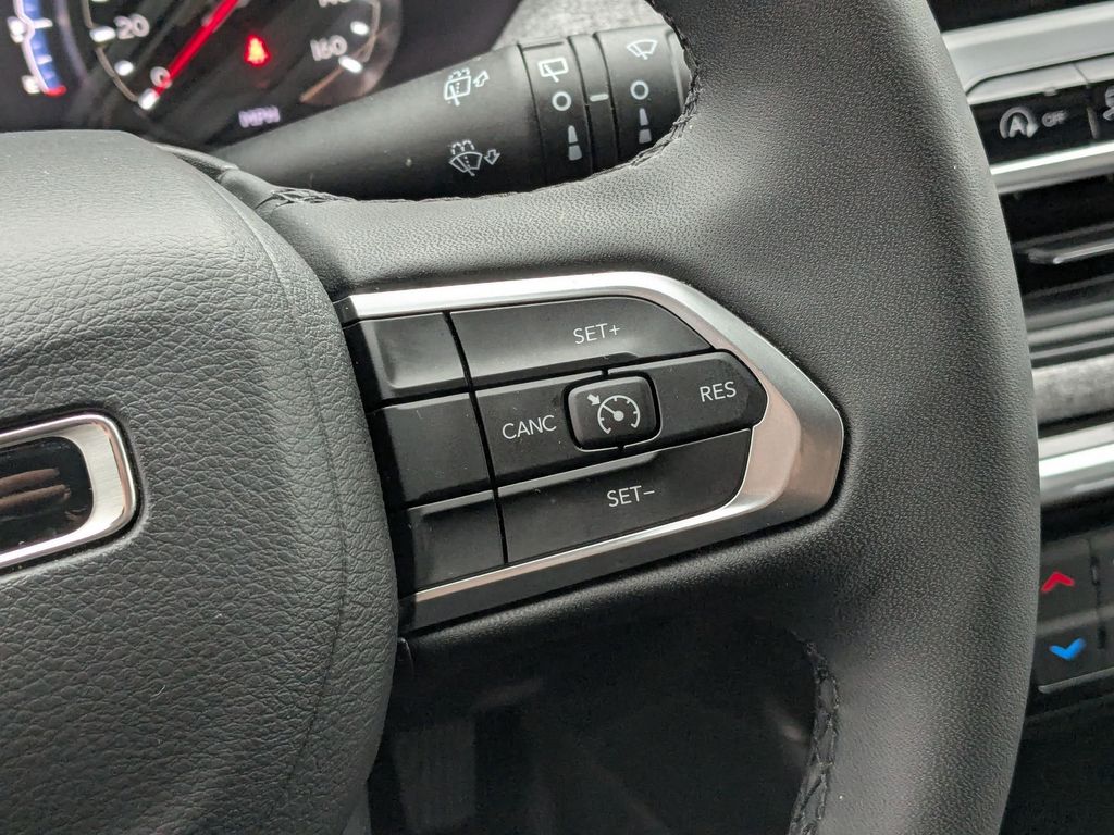 Thumbnail: 2025 Jeep Compass - 19