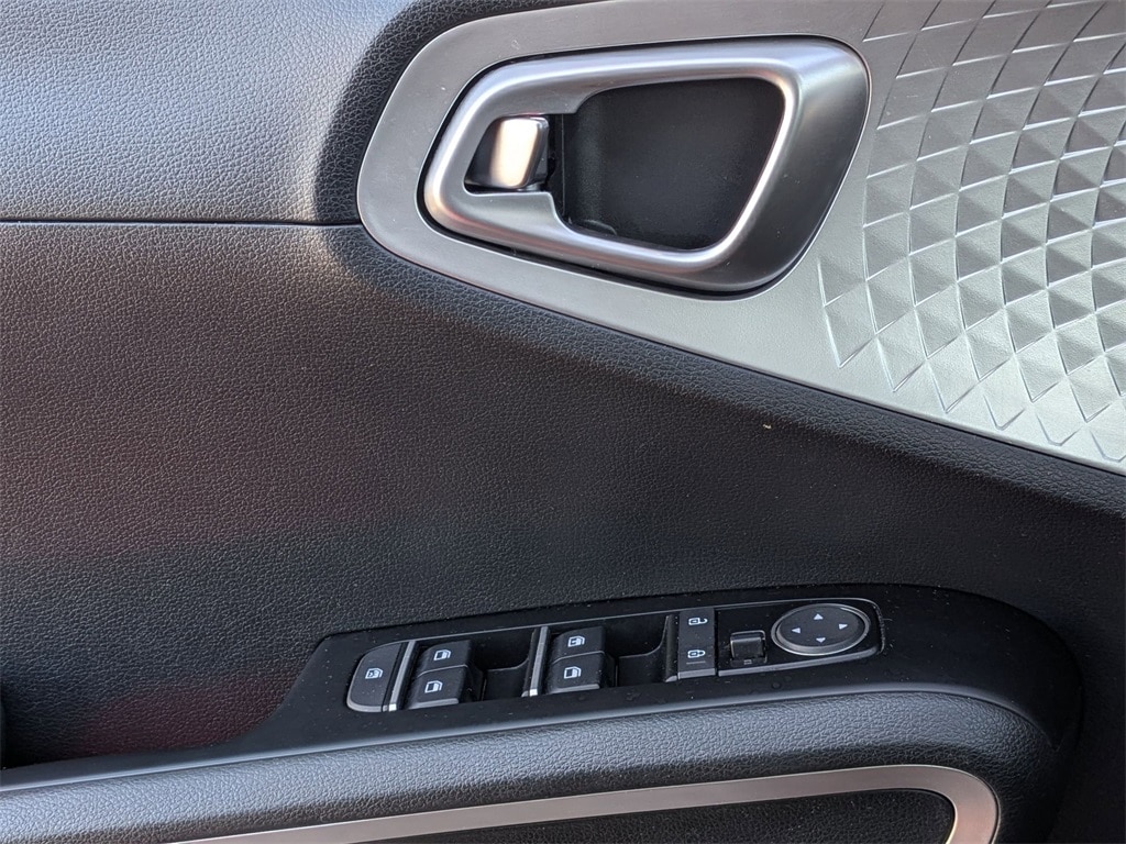 Thumbnail: 2024 Kia Soul - 14