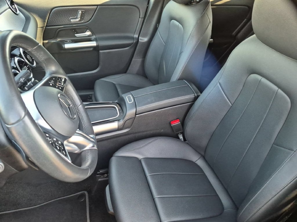 2025 Mercedes-Benz GLA GLA250 - Photo 21