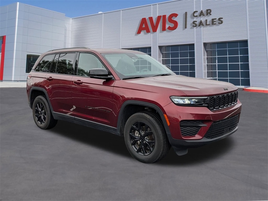 Thumbnail: 2024 Jeep Grand Cherokee - 9