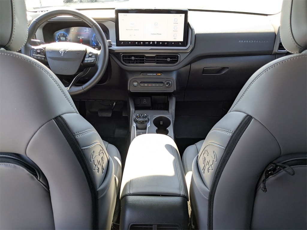 Thumbnail: 2025 Ford Bronco Sport - 31