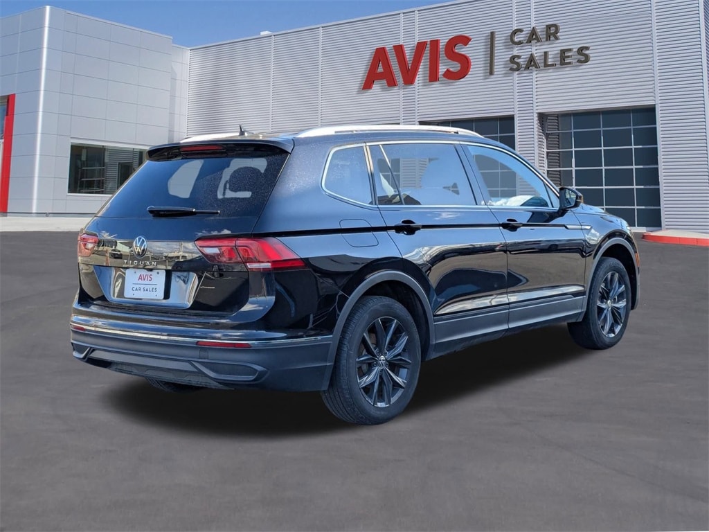 Thumbnail: 2024 Volkswagen Tiguan - 6