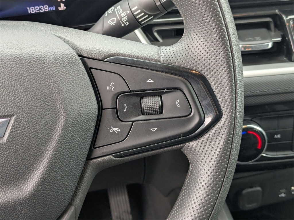 Thumbnail: 2025 Chevrolet TrailBlazer - 19