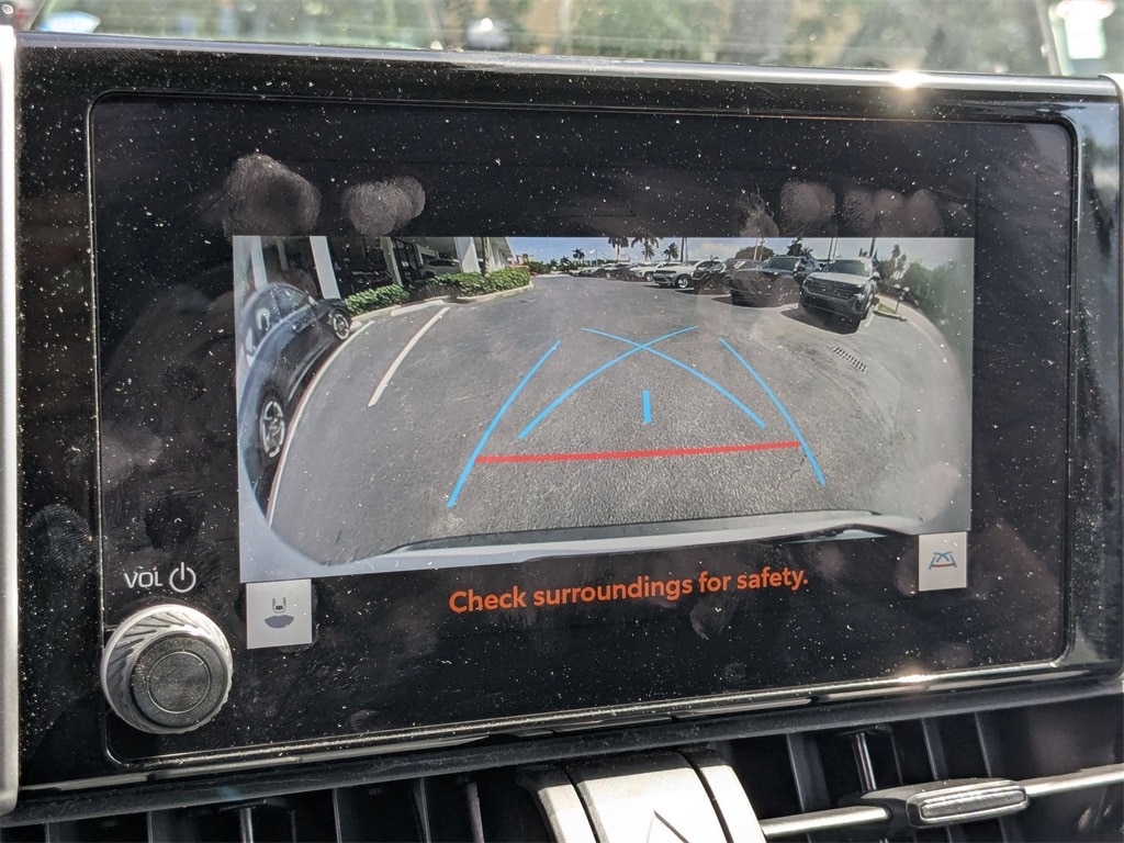 Thumbnail: 2024 Toyota RAV4 - 18