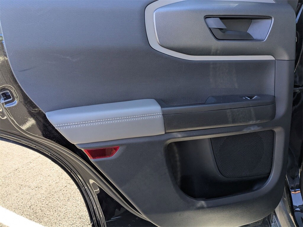 Thumbnail: 2025 Ford Bronco Sport - 28