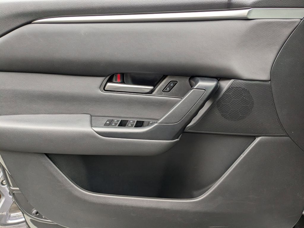 Thumbnail: 2025 Mazda CX-50 - 11