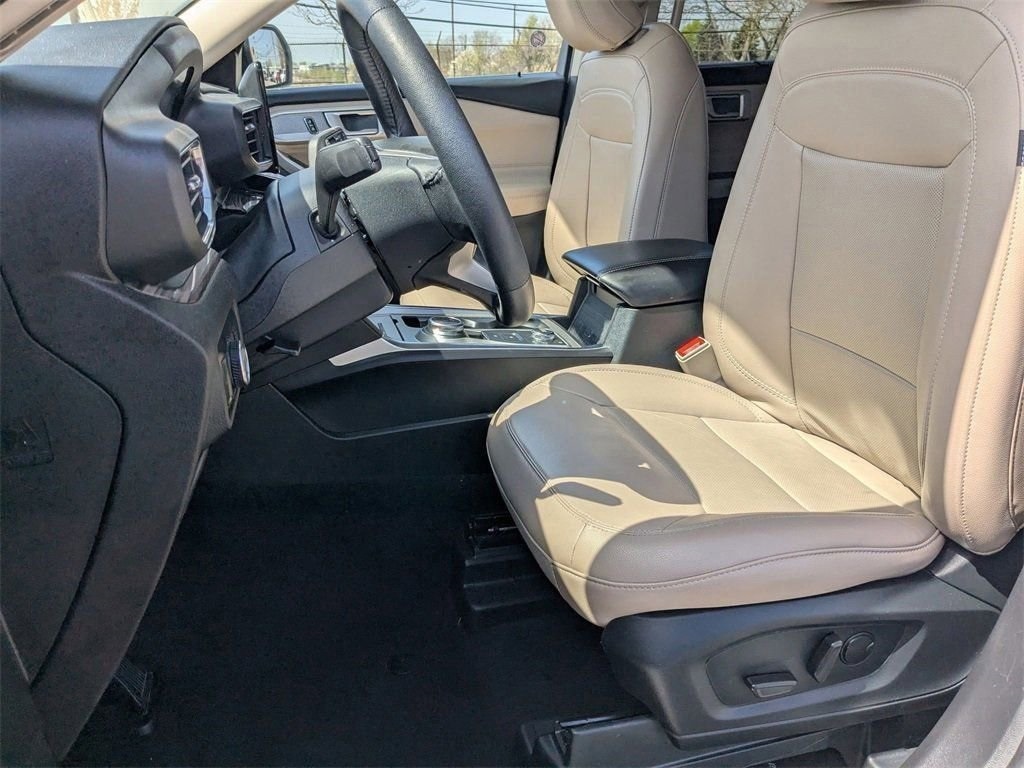 Thumbnail: 2023 Ford Explorer - 23