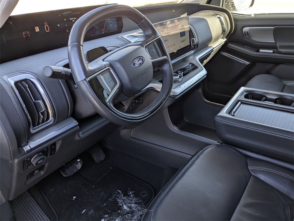 Thumbnail: 2025 Ford Expedition MAX - 17