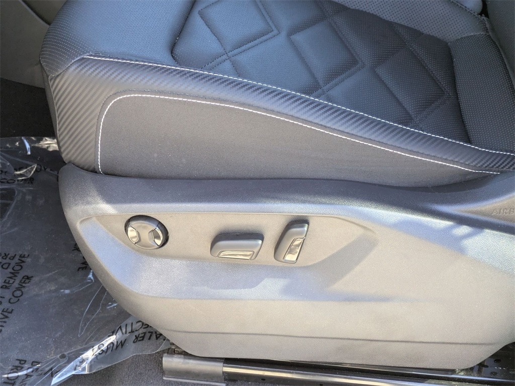 Thumbnail: 2025 Volkswagen Atlas - 15