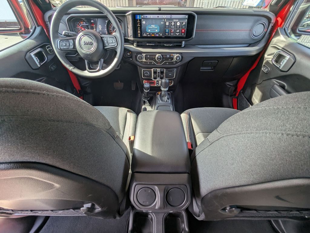 Thumbnail: 2025 Jeep Wrangler - 26