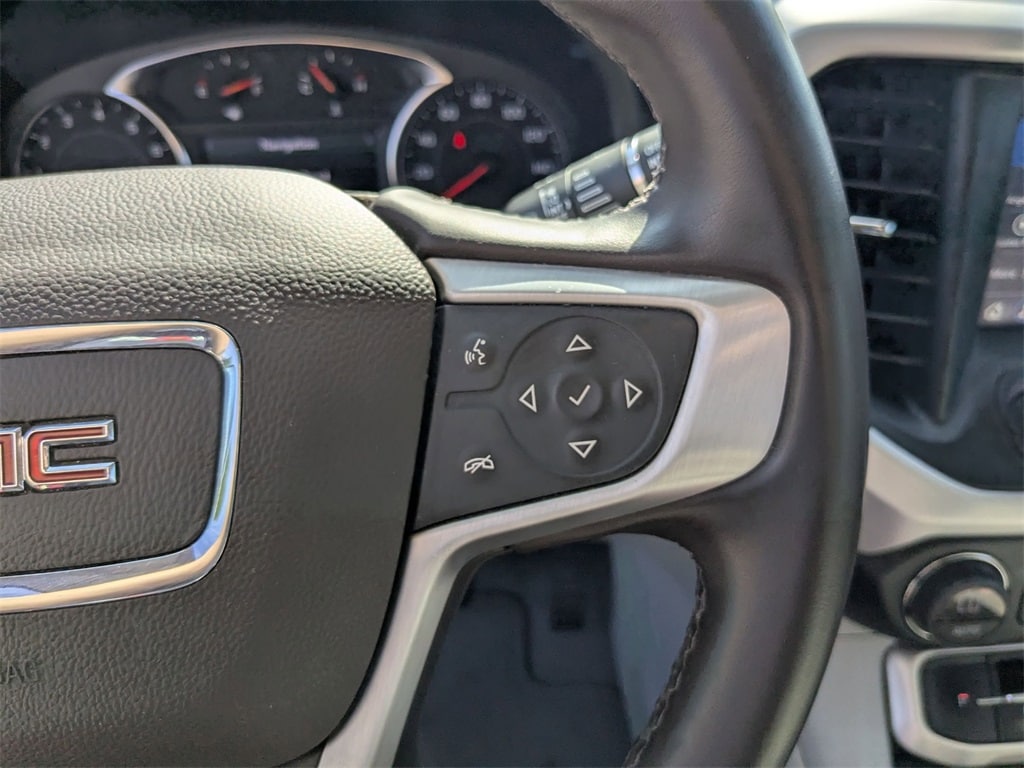 Thumbnail: 2023 GMC Acadia - 17