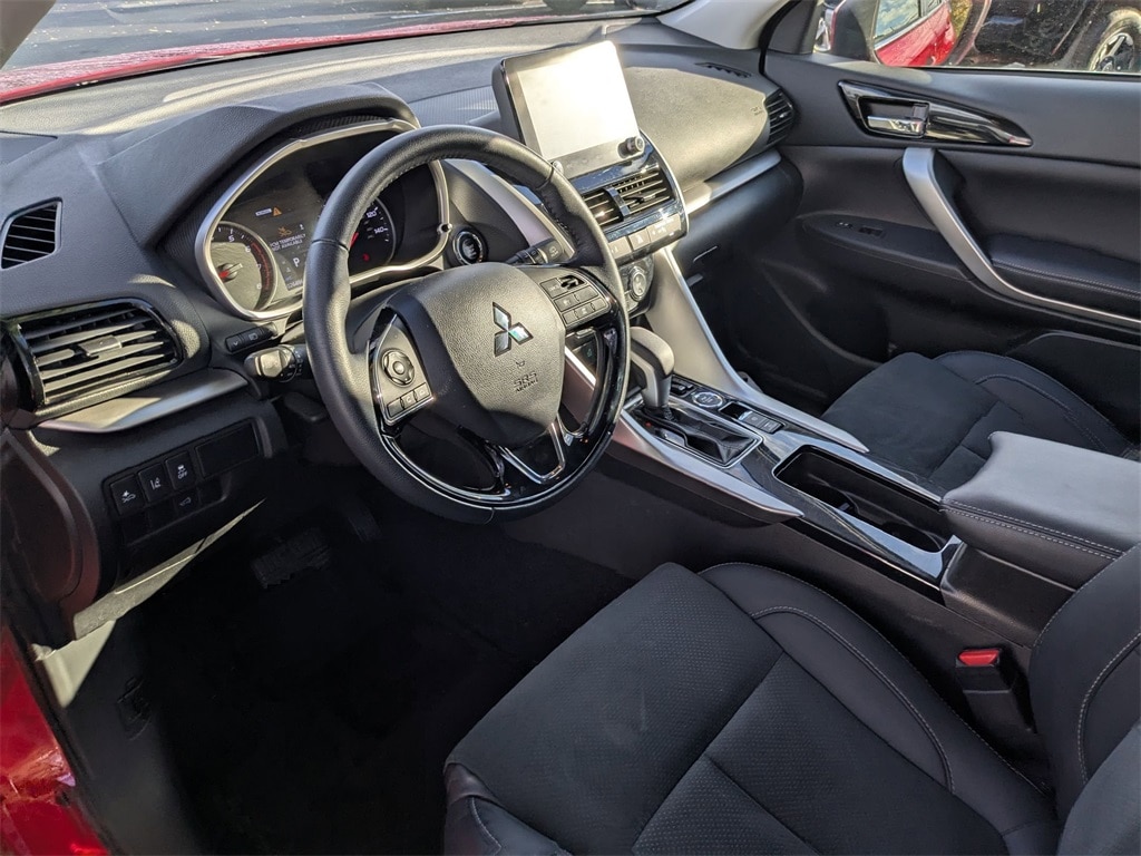 Thumbnail: 2025 Mitsubishi Eclipse Cross - 17