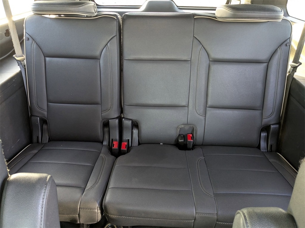 Thumbnail: 2023 Chevrolet Suburban - 38