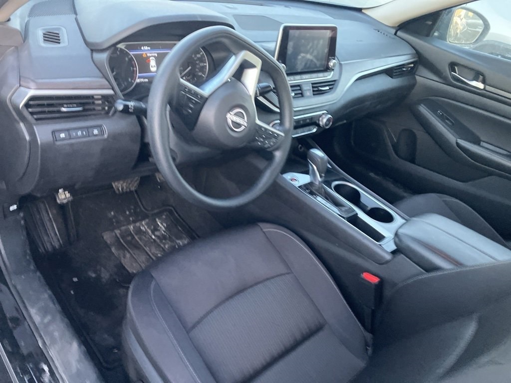 Thumbnail: 2024 Nissan Altima - 5