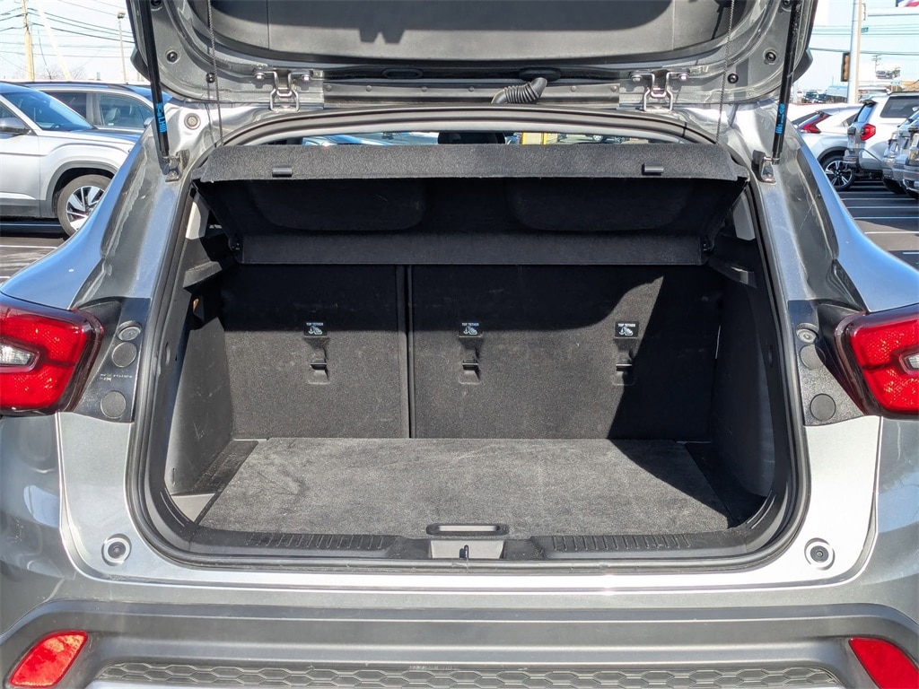 Thumbnail: 2025 Chevrolet Trax - 31