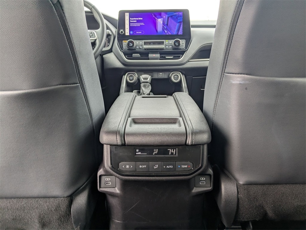 Thumbnail: 2025 Toyota Grand Highlander - 30