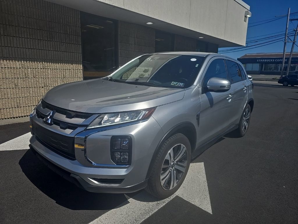 2025 Mitsubishi Outlander Sport 2.0 SE AWC CVT's photo