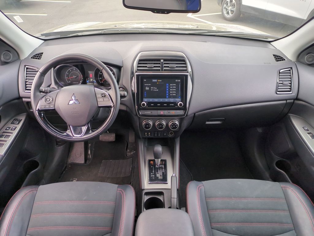 Thumbnail: 2025 Mitsubishi Outlander Sport - 21