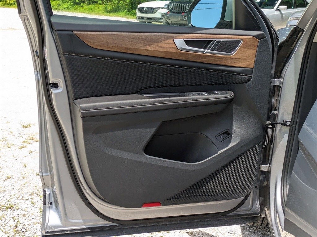 Thumbnail: 2024 Volkswagen Atlas - 11