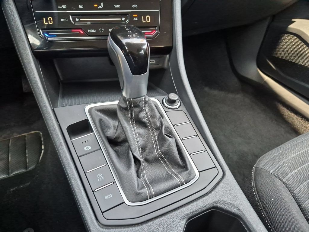 2025 Volkswagen Jetta S - Photo 20