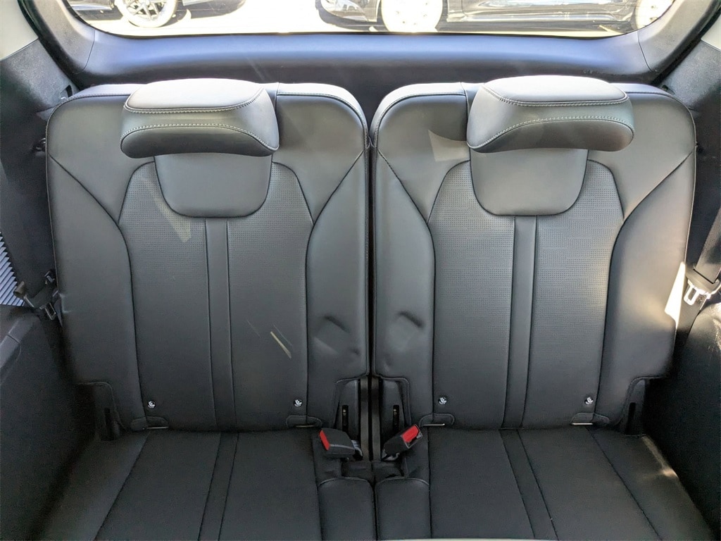 Thumbnail: 2024 Kia Sorento - 35