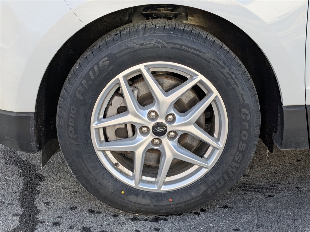 Thumbnail: 2024 Ford Edge - 11